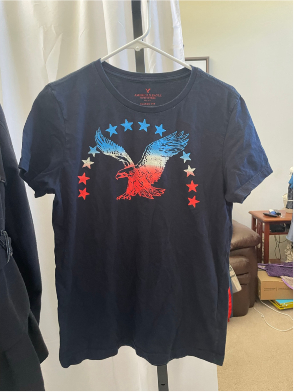 Men's American Eagle Navy Graphic Tee M with Red & Blue Eagle - Picture 1 of 2